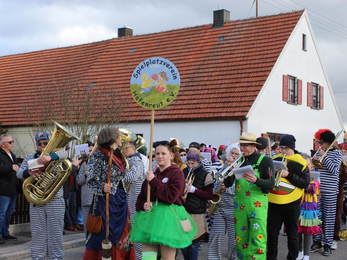 Faschingsumzug Hafenreut 2024