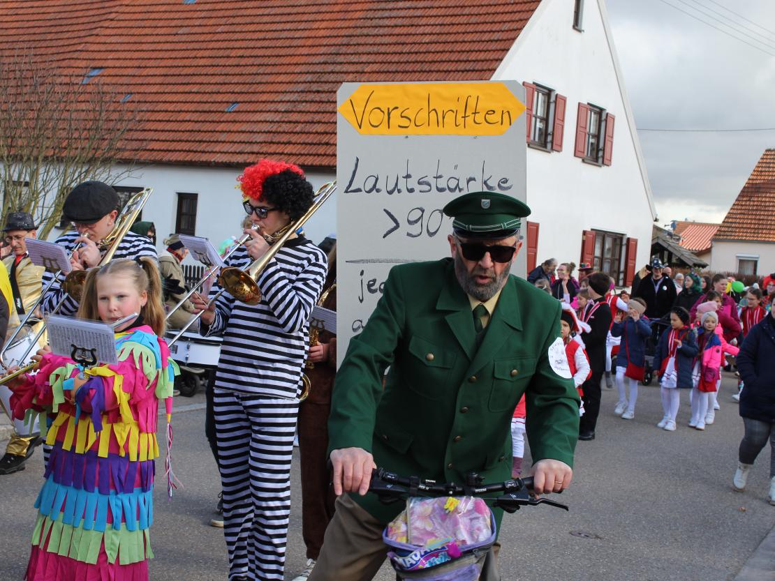 Faschingsumzug Hafenreut 2024