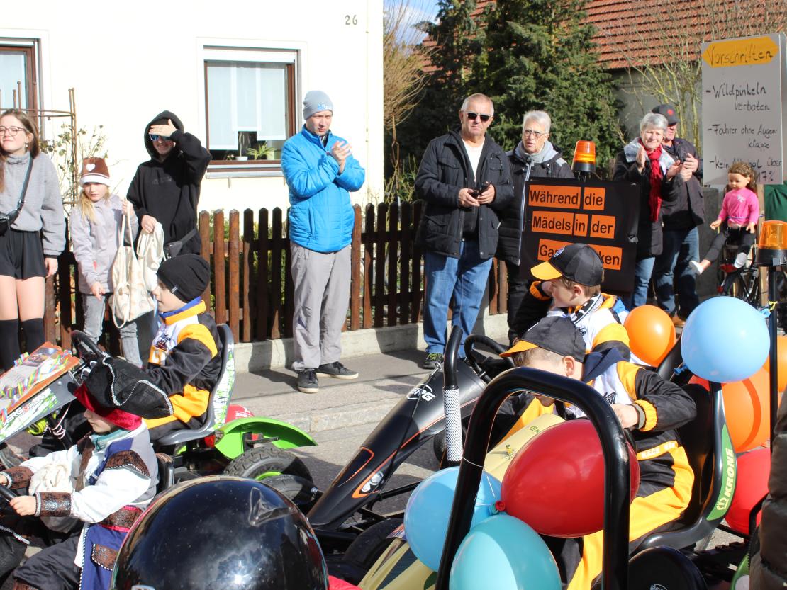 Faschingsumzug Hafenreut 2024