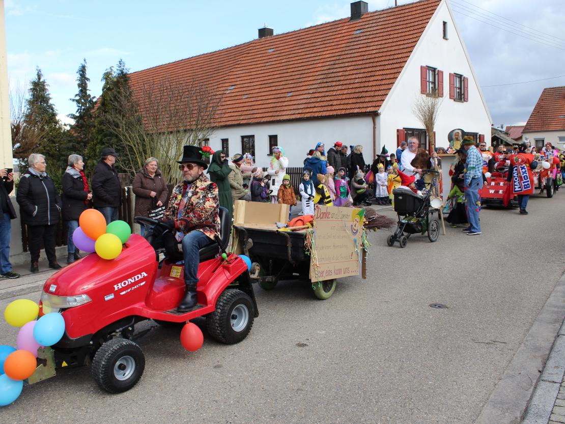Faschingsumzug Hafenreut 2024