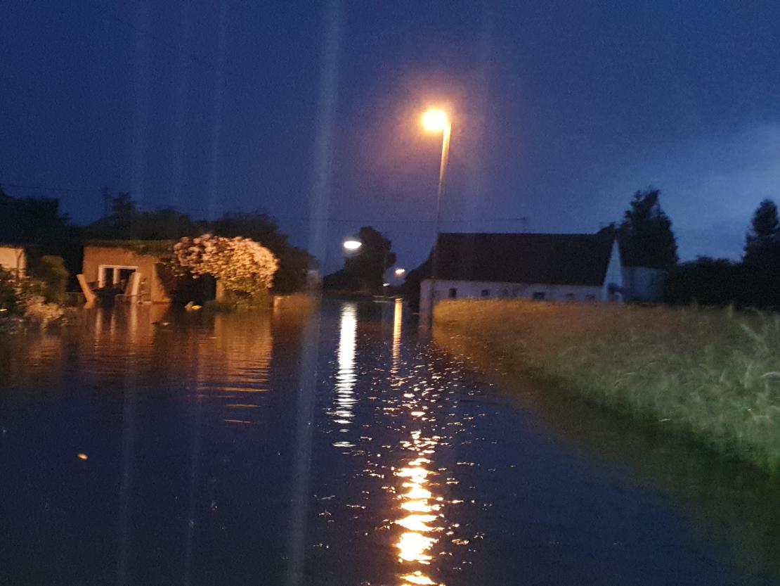 Hier sieht man das Hochwasser in Zusum.