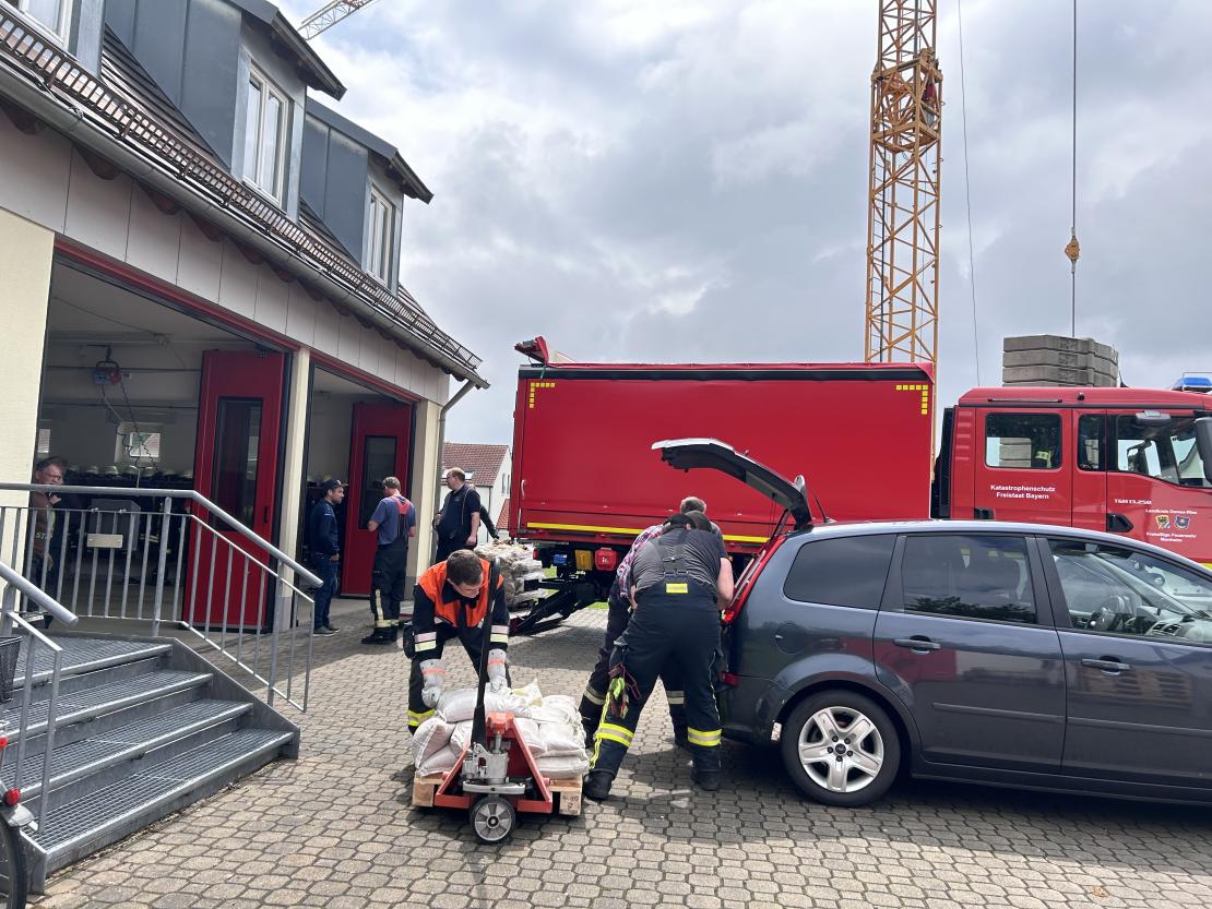 Hochwasser Donauwörth 2024 Sandsäcke 