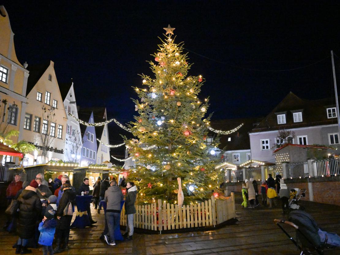Romantischer Weihnachtsmarkt Donauwörth 2024
