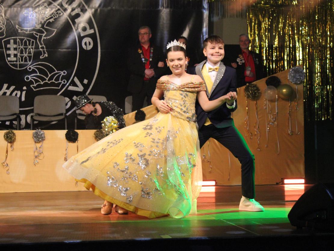 Impressionen der Mertinger Prunksitzung. 