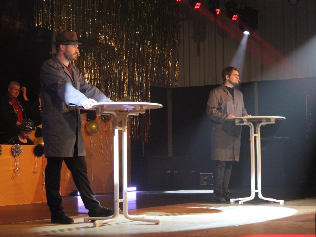 Impressionen der Mertinger Prunksitzung. 