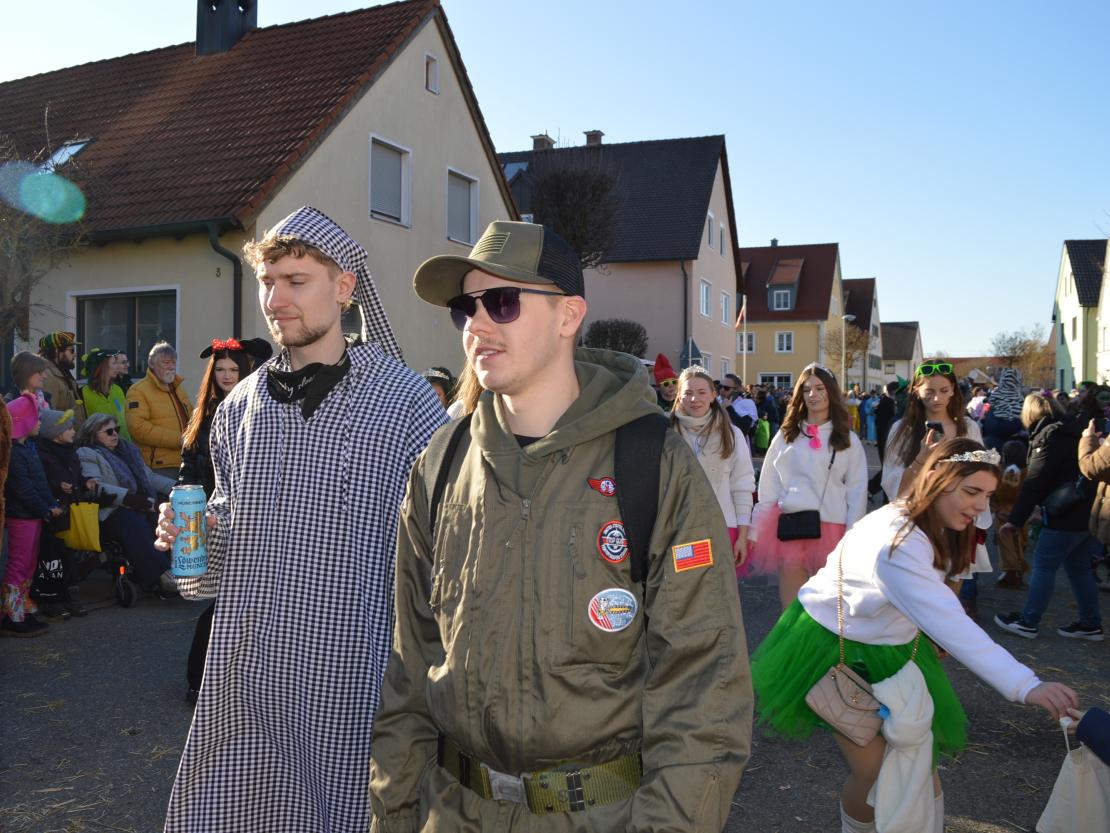 Faschingsumzug Megesheim 2025