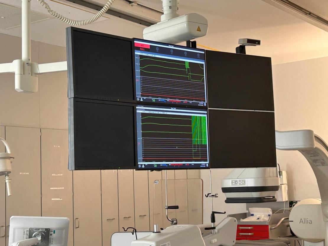 Das Bild zeigt Eindrücke von der Eröffnung des neuen Herzkatheters in Nördlingen. 