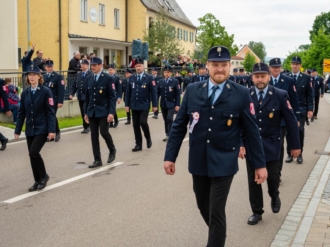Feuerwehr Deiningen Festumzug 2025