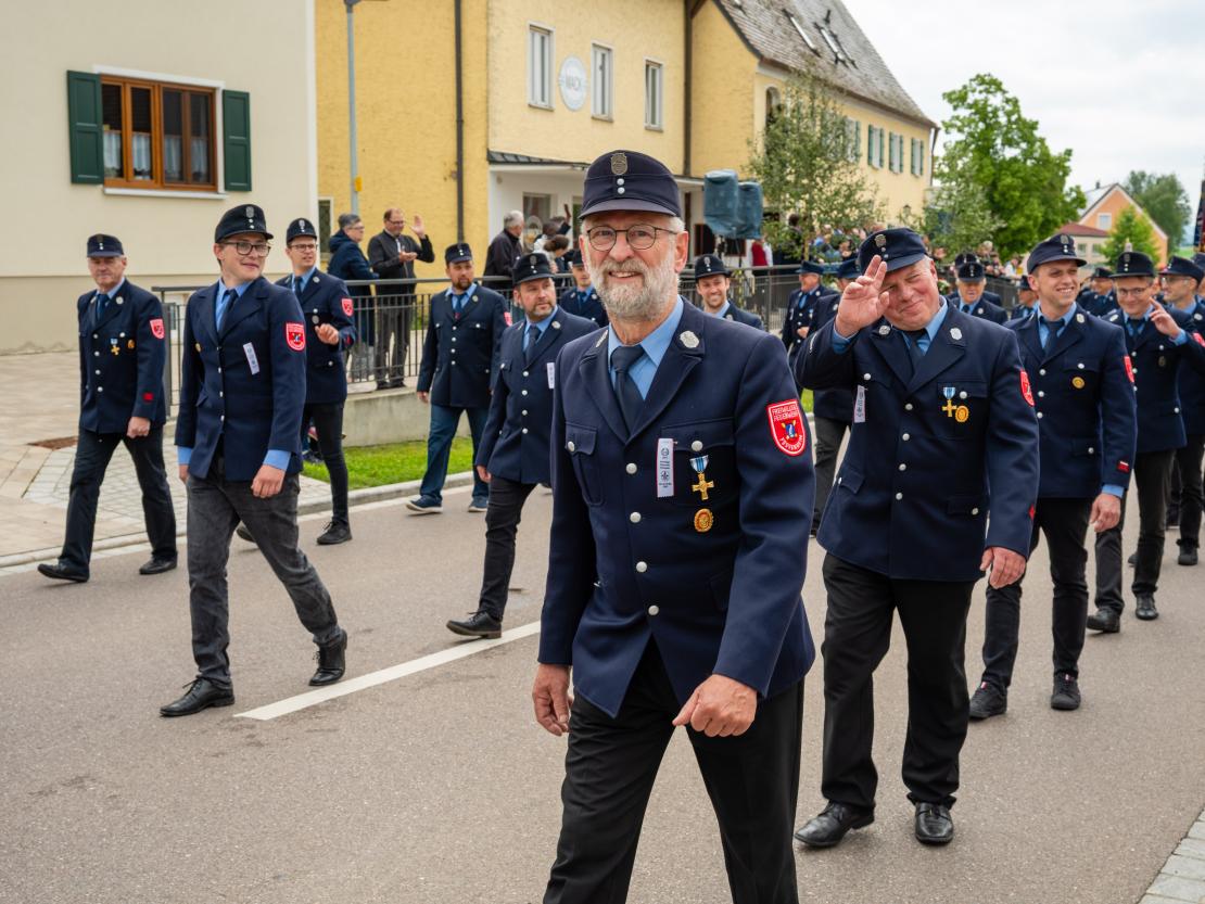 Feuerwehr Deiningen Festumzug 2025