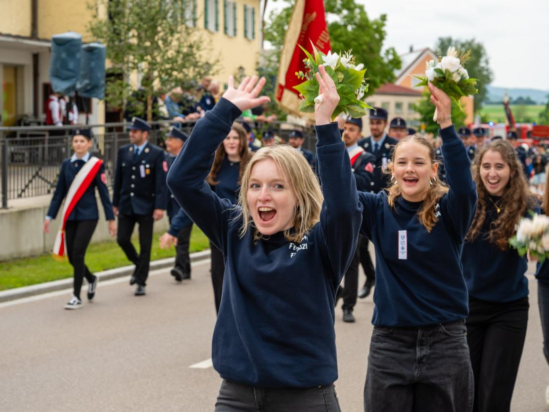 Feuerwehr Deiningen Festumzug 2025