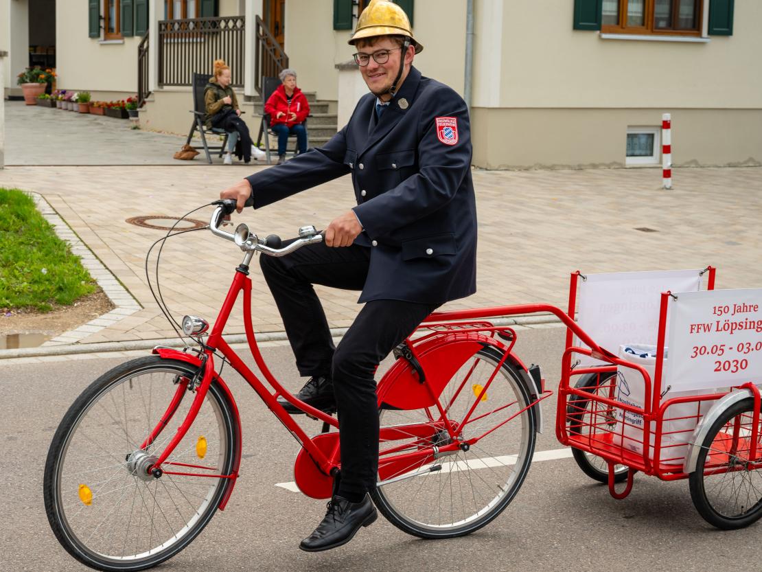 Feuerwehr Deiningen Festumzug 2025