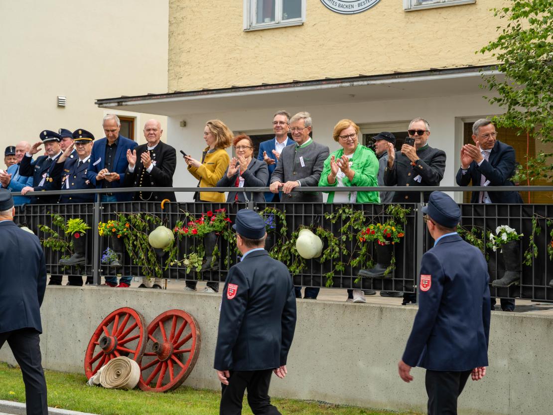 Feuerwehr Deiningen Festumzug 2025