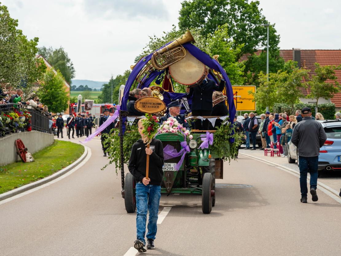 Feuerwehr Deiningen Festumzug 2025