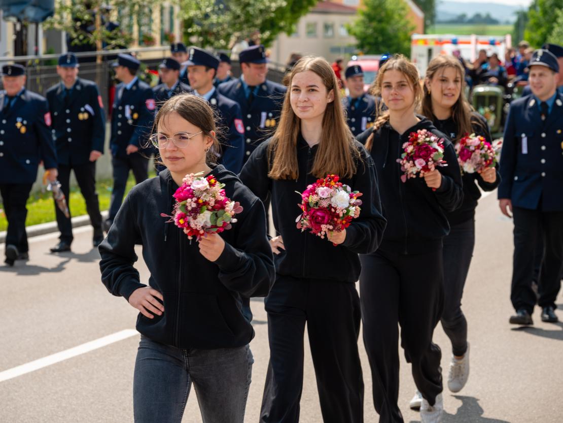 Feuerwehr Deiningen Festumzug 2025