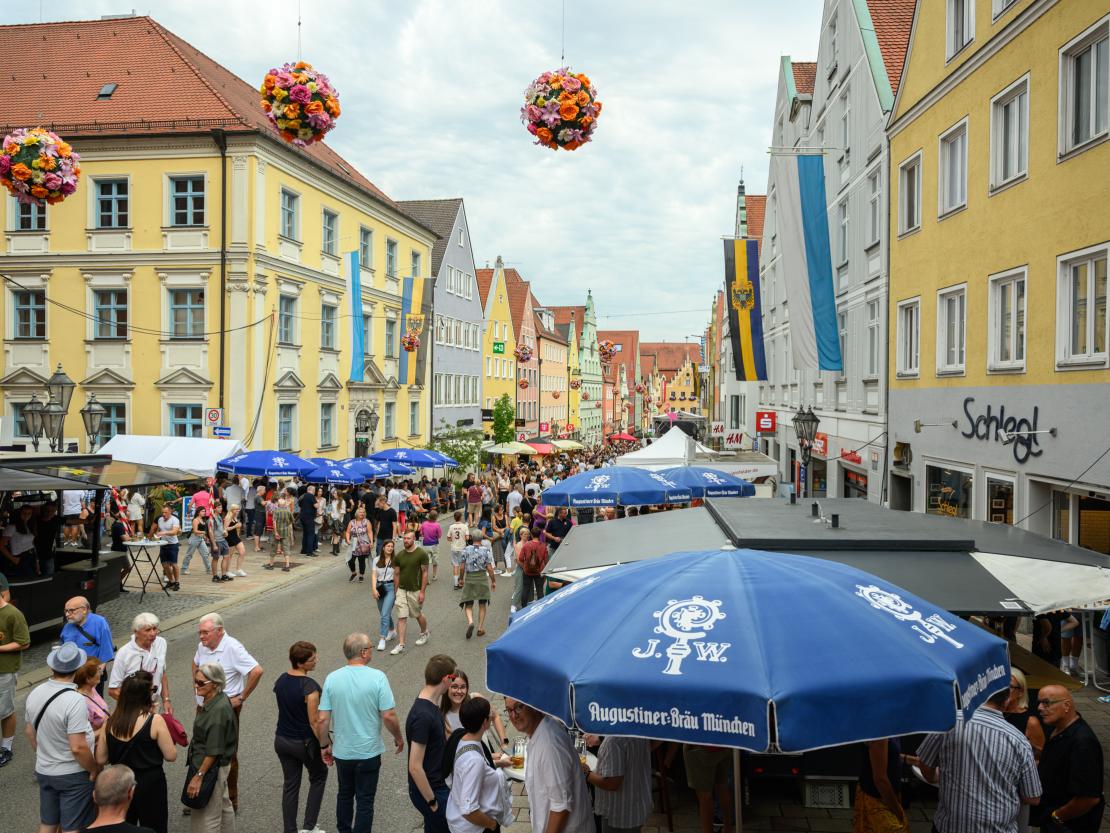 Reichsstraßenfest 2025