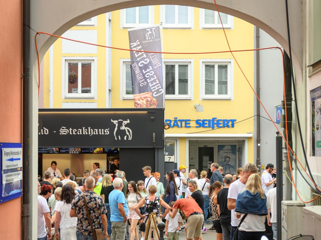 Reichsstraßenfest 2025