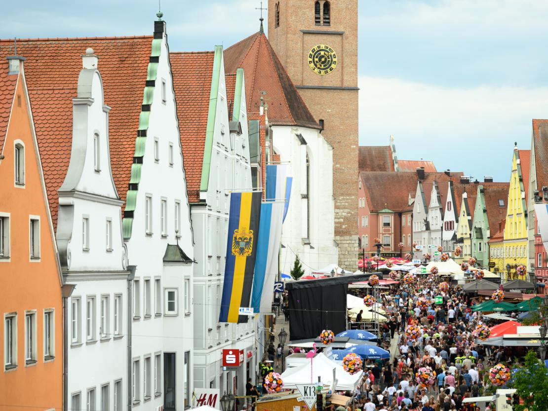 Reichsstraßenfest 2025