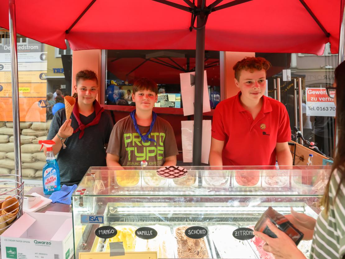 Reichsstraßenfest 2025