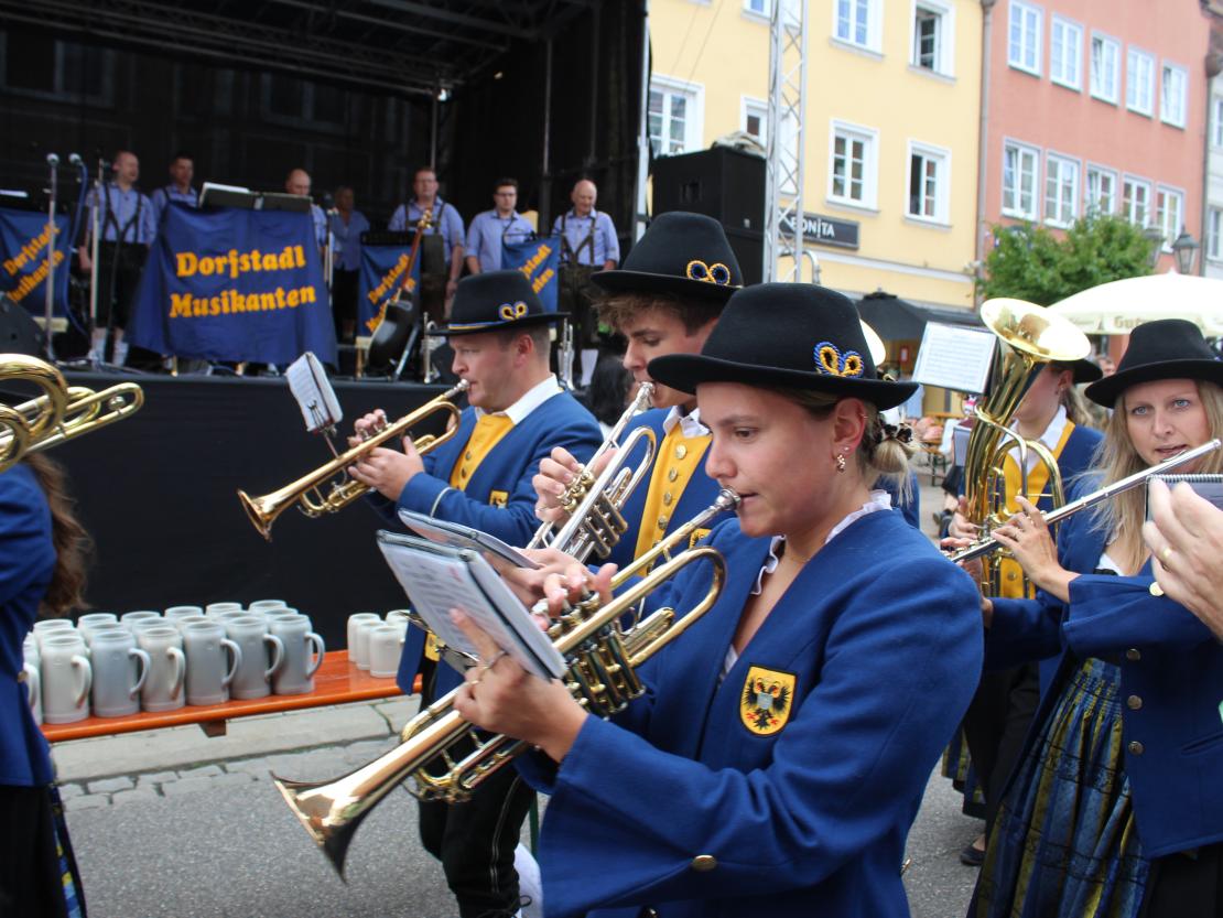 Reichsstraßenfest 2025