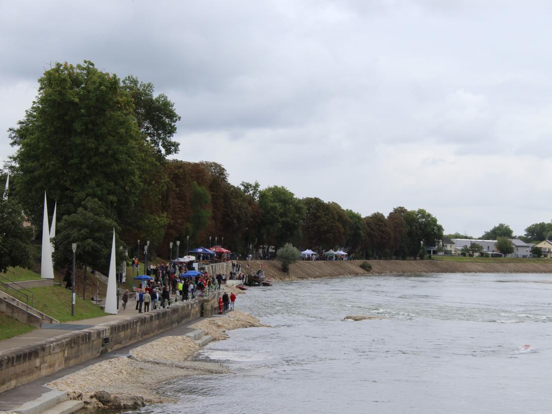 Einweihung City River 