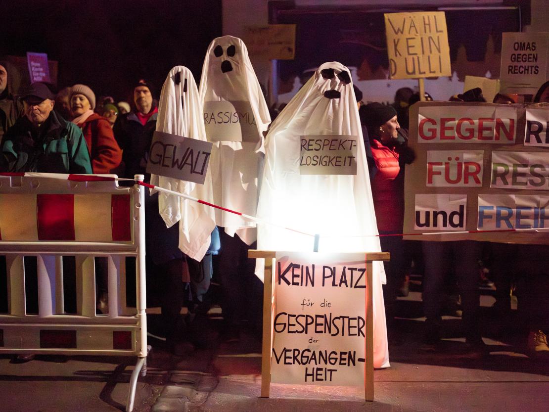 Wahlkampfveranstaltung AfD und Gegendemo