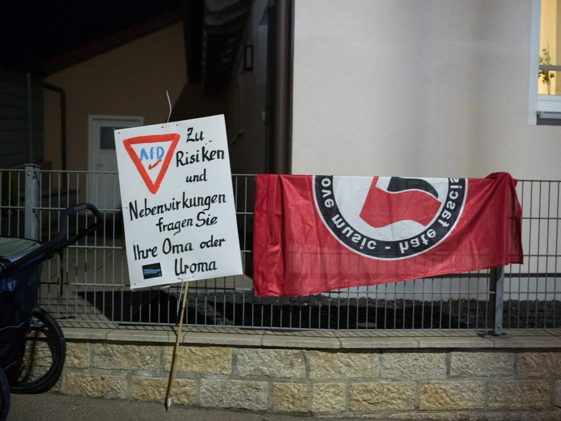 Wahlkampfveranstaltung AfD und Gegendemo