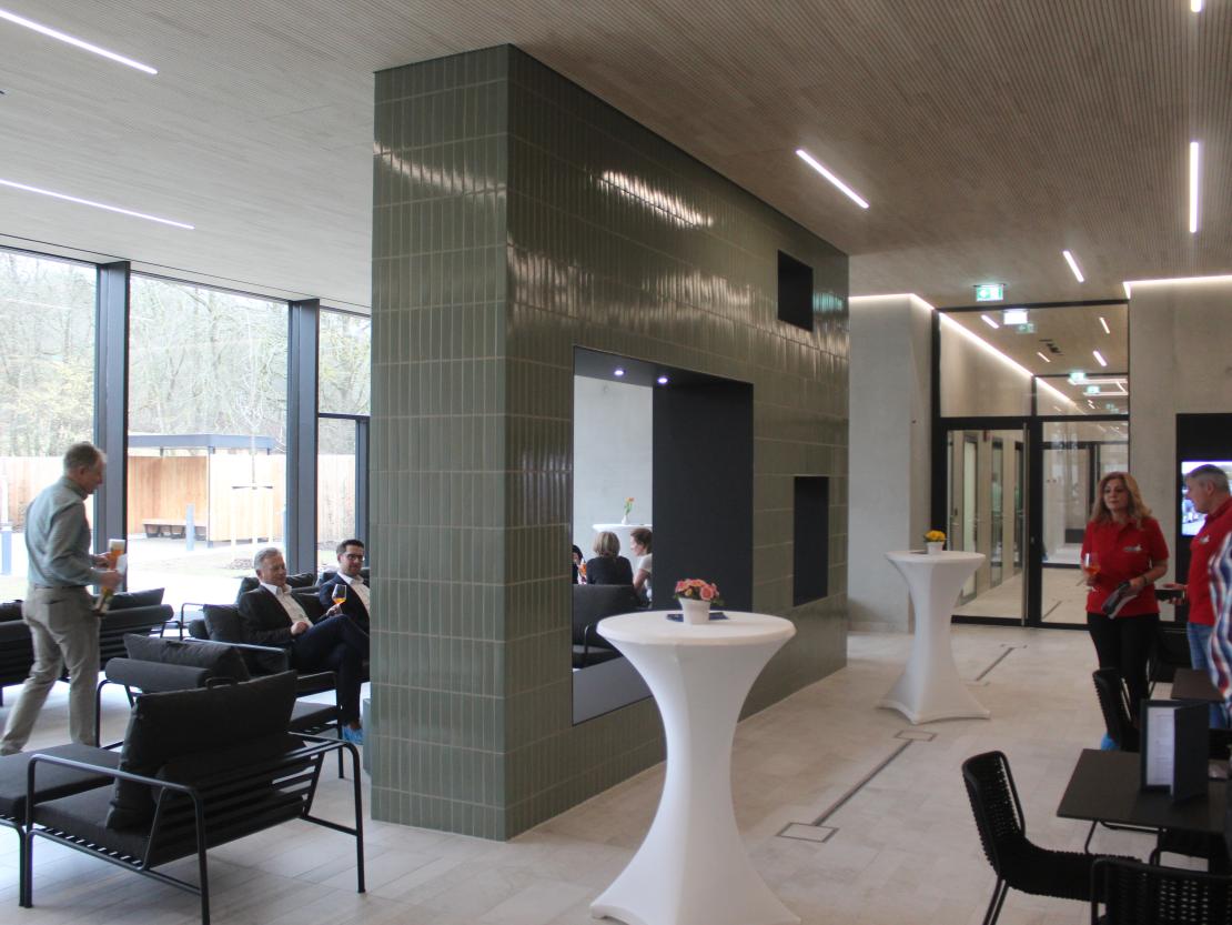 Eröffnungsfeier Kraterbad Nördlingen