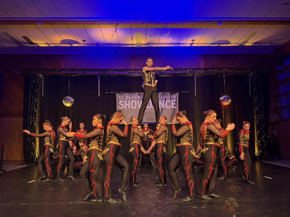 Showtanz meets Party Night in Huisheim