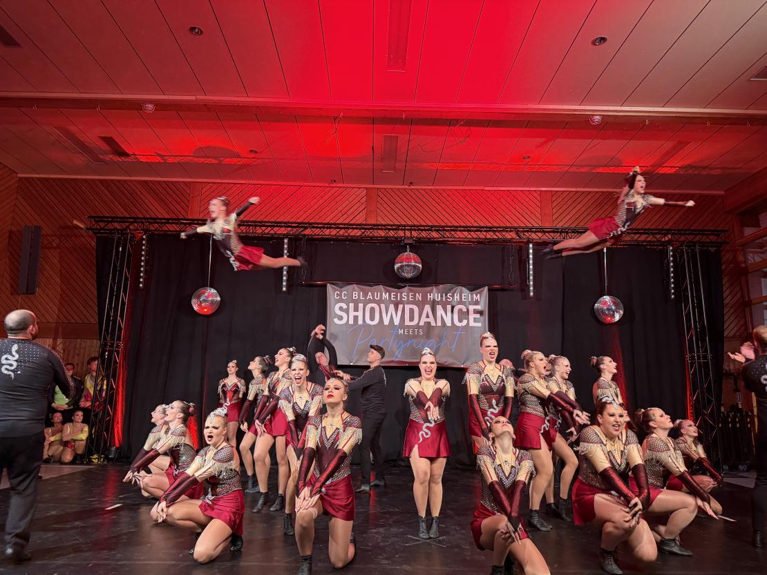Showtanz meets Party Night in Huisheim