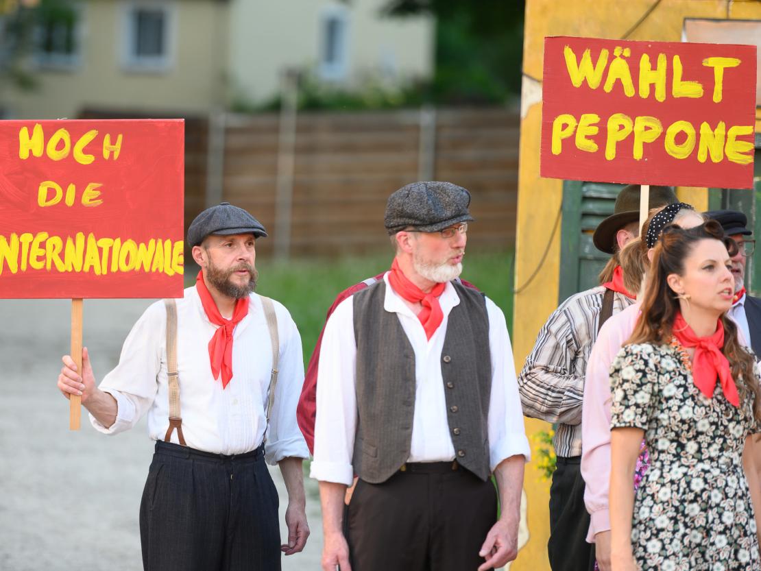 Don Camillo und Peppone