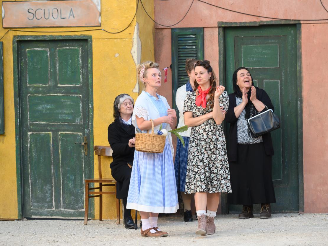 Don Camillo und Peppone