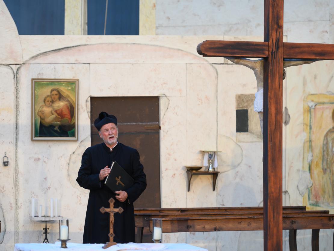 Don Camillo und Peppone