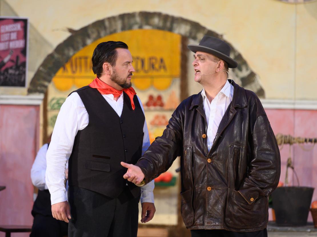 Don Camillo und Peppone
