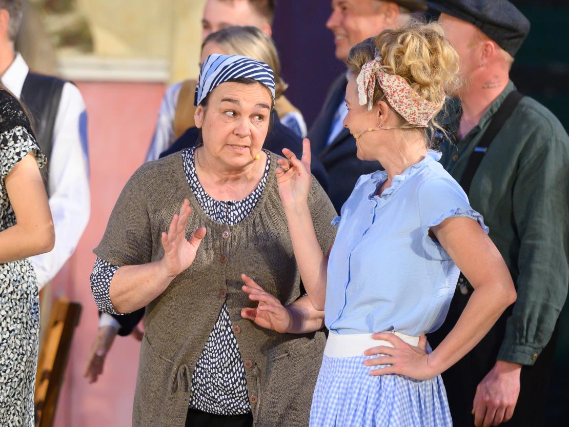 Don Camillo und Peppone