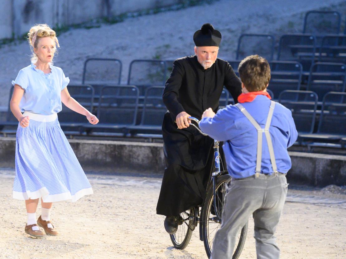 Don Camillo und Peppone
