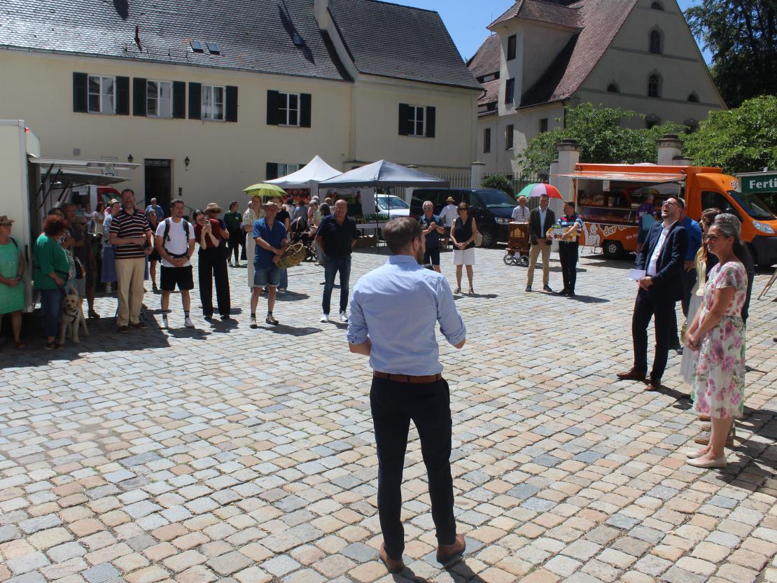 Neueröffnung Wochenmarkt Oettingen 2026