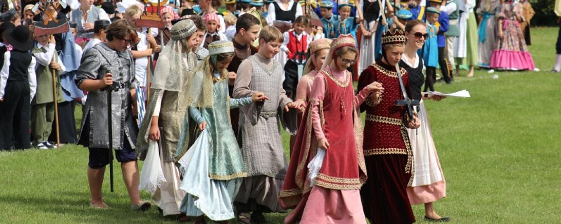 schwaebischwerder-kindertag-donauwoerth-erlebt-seine-geschichte-11