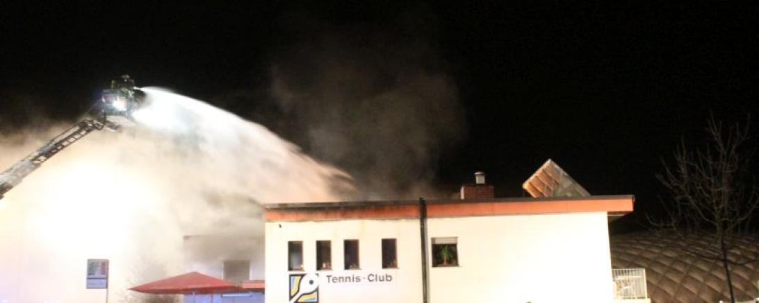 vollbrandtennisheim010