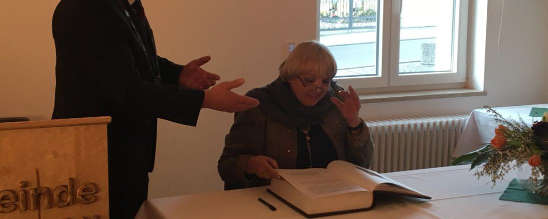 Vizepräsidentin des Deutschen Bundestages Claudia Roth zu Besuch in der Gemeinde Buchdorf 1
