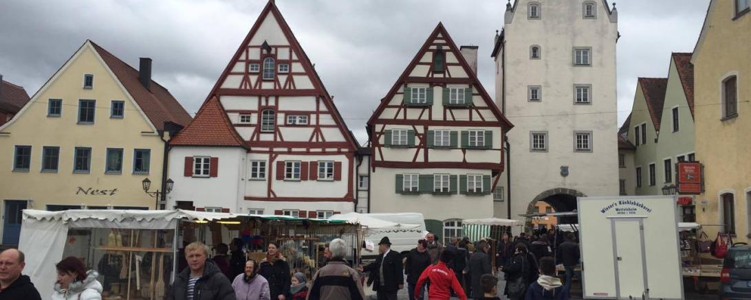 Monheimer Josefsmarkt 1