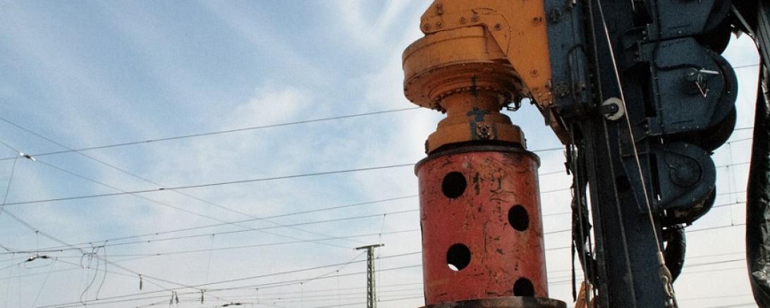 Nachtarbeit an der Eisenbahnunterführung in der Wemdinger Straße