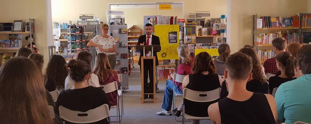 VHS-Vortrag über die Erlebnisse von Flüchtlingen am 16. März