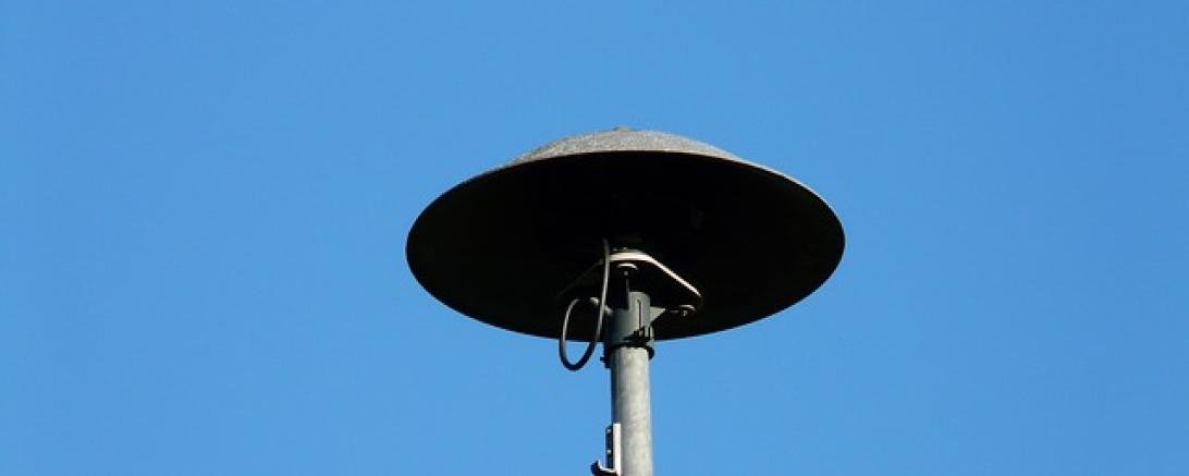 fire-siren-61750_640