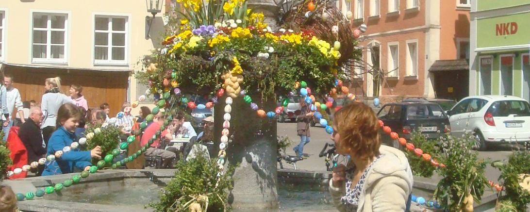 Warum ist Ostern im Frühling? Und welche Osterbräuche ...