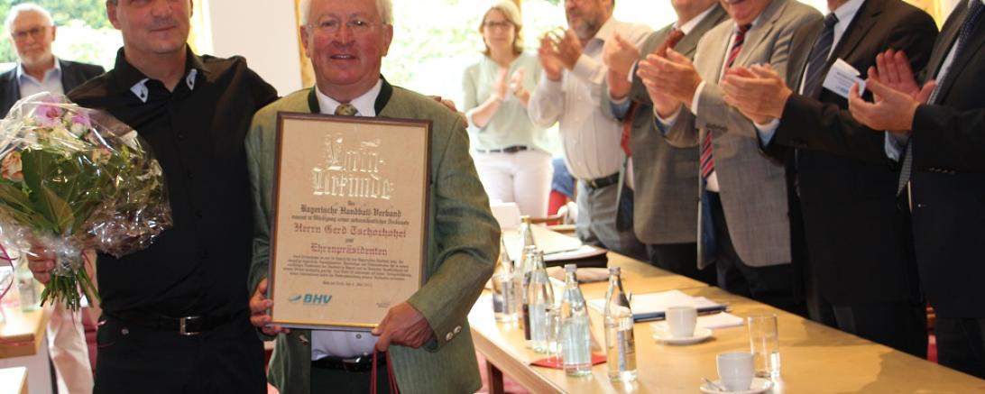 Ehrenpräsident Gerd Tschochohei und BHV Präsident Georg Clarke