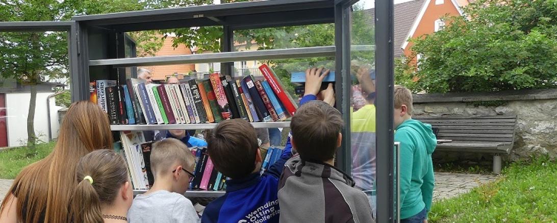 Bücherschrank 14.07.17 (3) (002)