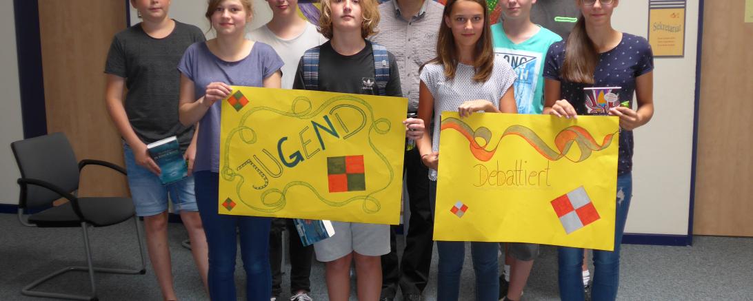 Gruppenbild Debattiersieger