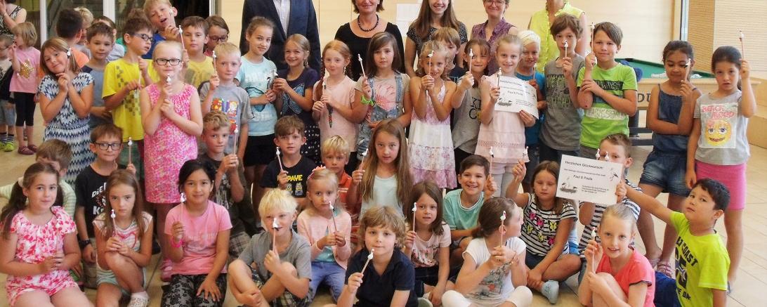 Stadt Oettingen_Preisverleihung Namensgebung Storchenmaskottchen(18.07.2017)@Stiegler