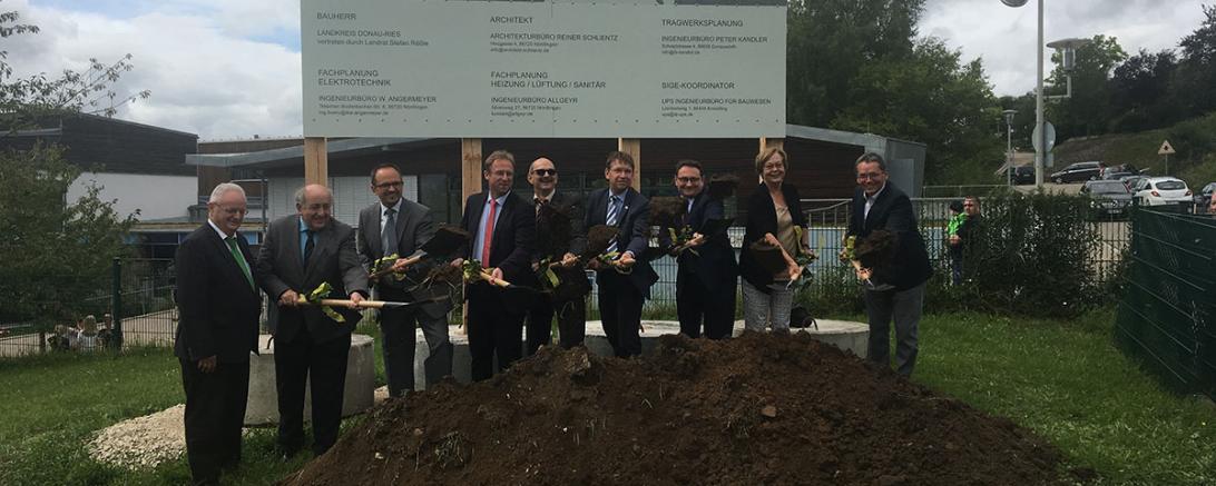 Spatenstich Anton-Jaumann-Realschule Wemding