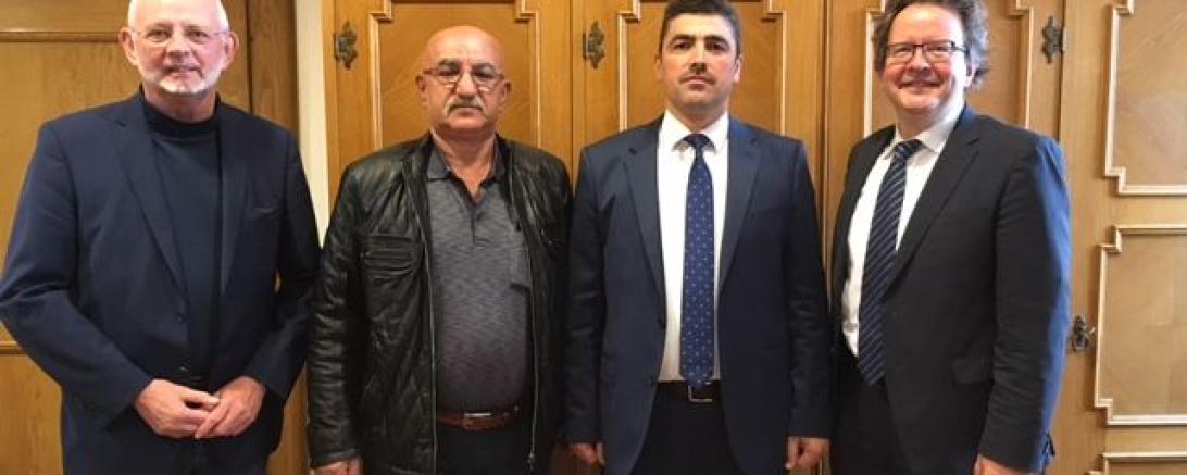 092017 OB begrüßt Hodscha